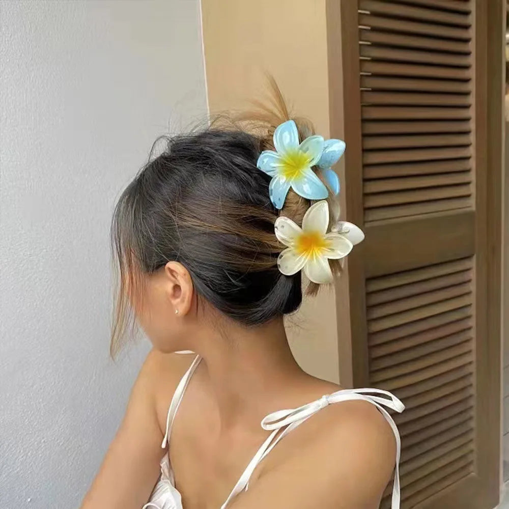 Hawaiian Gradient Flower Hair Claw Clips