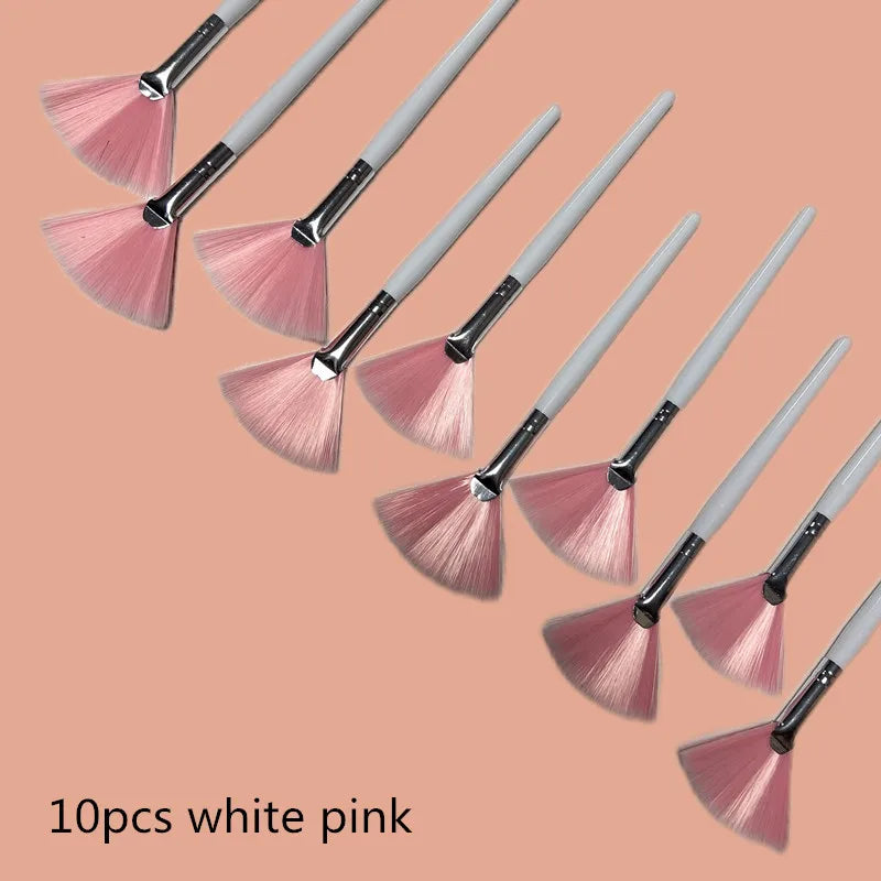 Fan-Shaped Foundation & Mask Makeup Brush – 10/20/50PCS