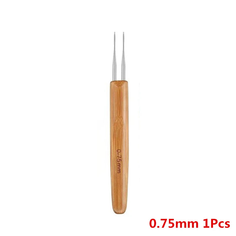 Dreadlock Crochet Hook – Wooden Hair Braiding Needle