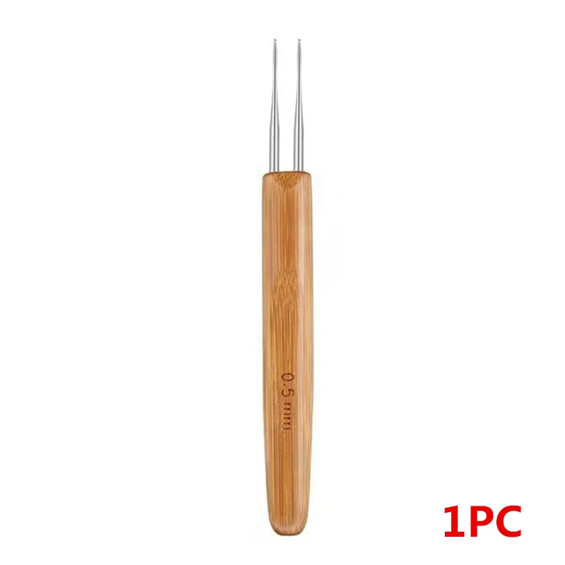 Dreadlock Crochet Hook – Wooden Hair Braiding Needle