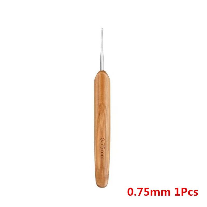 Dreadlock Crochet Hook – Wooden Hair Braiding Needle
